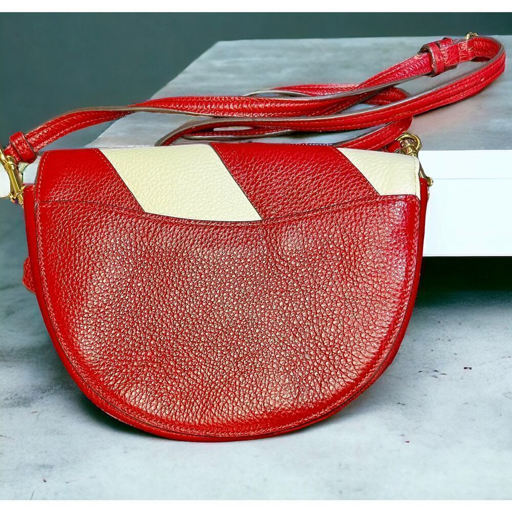 Coach C1429 Ellen Pebble Leather Crossbody Bag - Picture 2 of 12